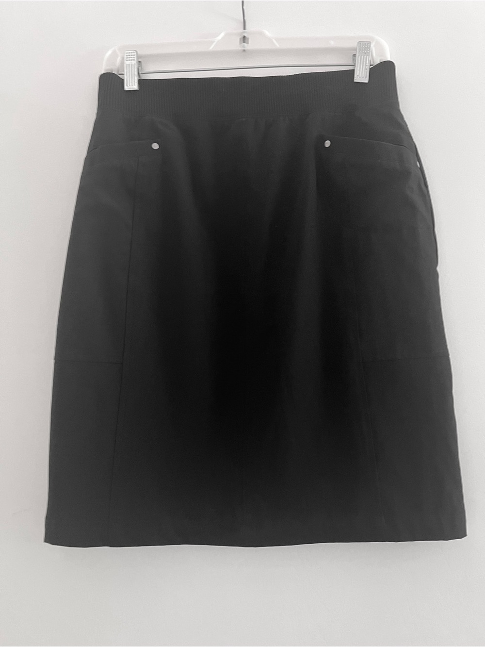 Chico’s Zenergy Classic Black Women's A-Line Skirt Elastic Waist Small